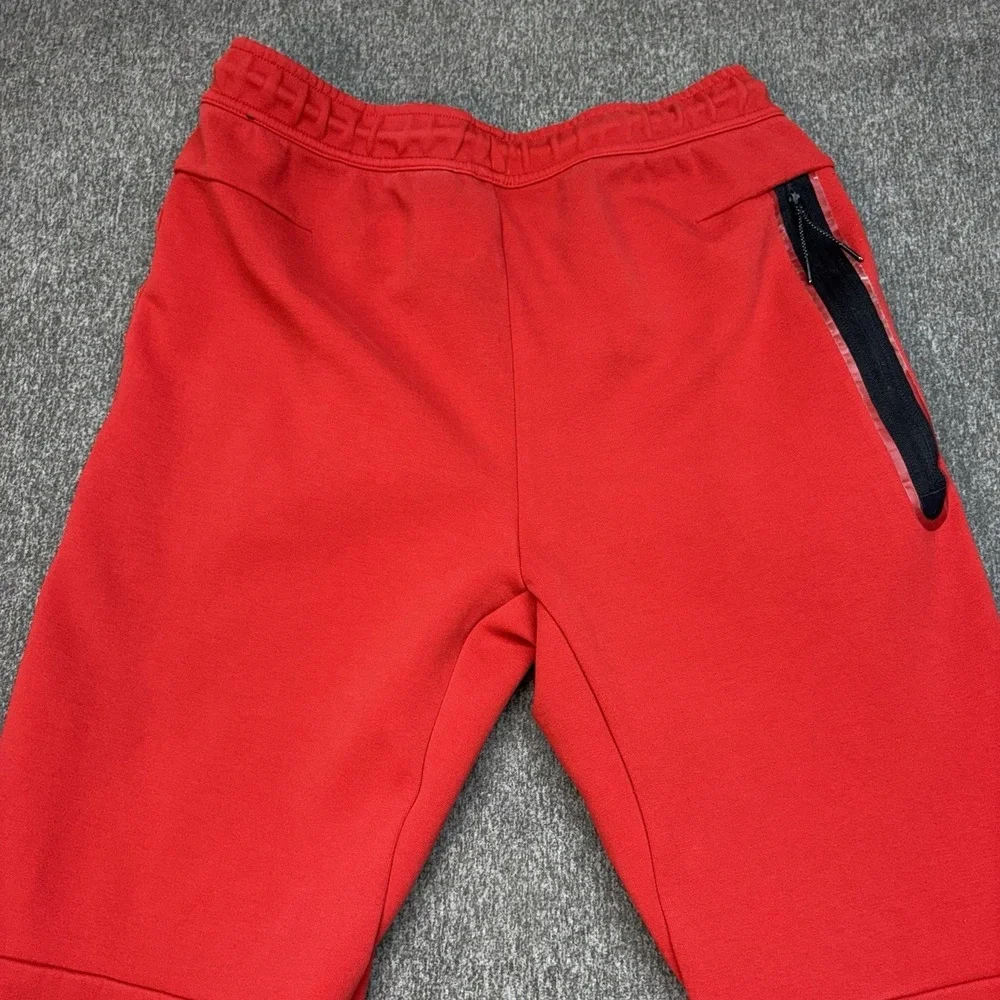 Nike Tech Fleece Jogger Red Sweatpants Mens Medium Performance CU4495